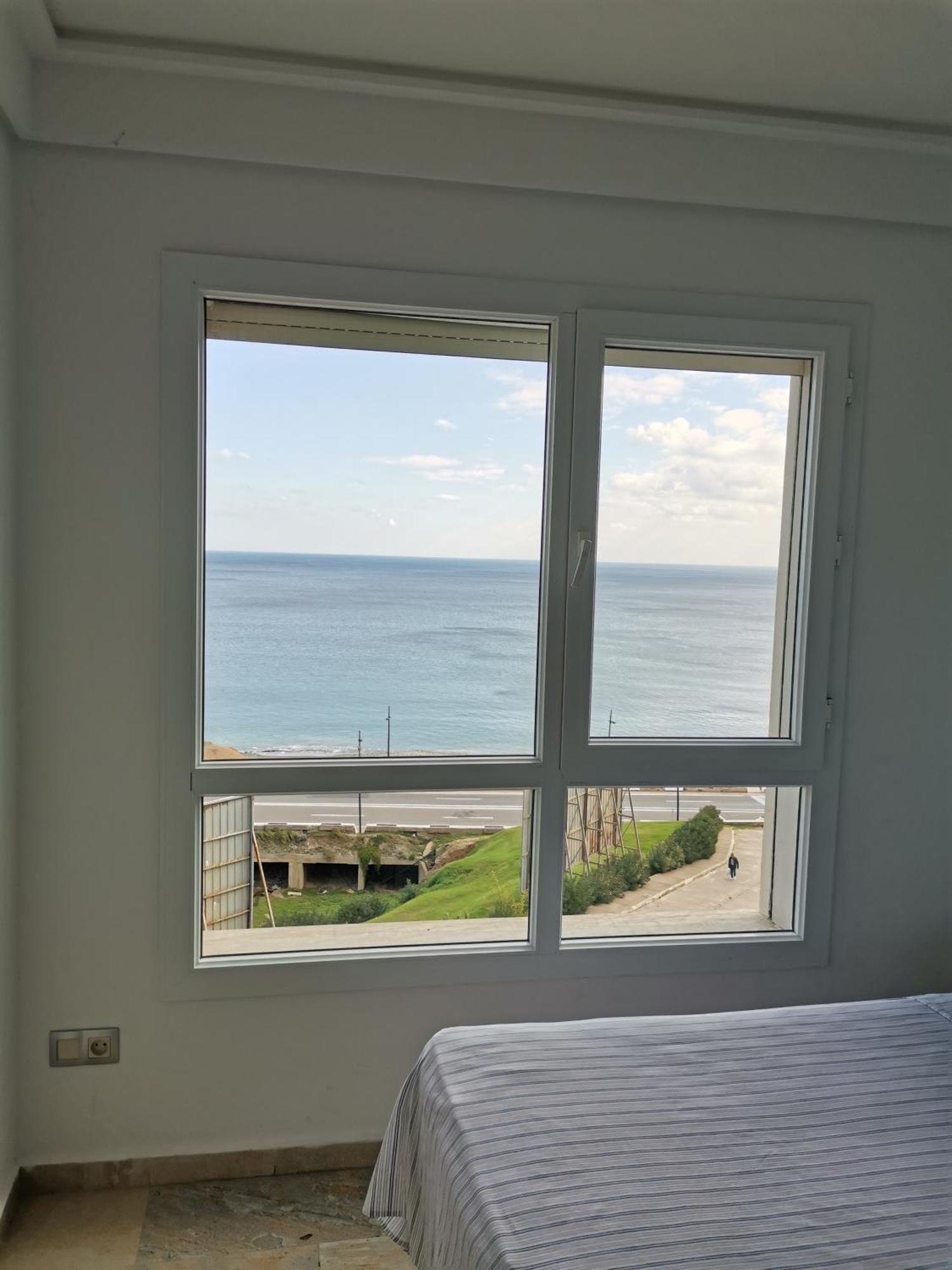 Appartf3 Vue Panoramique Sur Mer Residence Vista Del Mar فنيدك المظهر الخارجي الصورة
