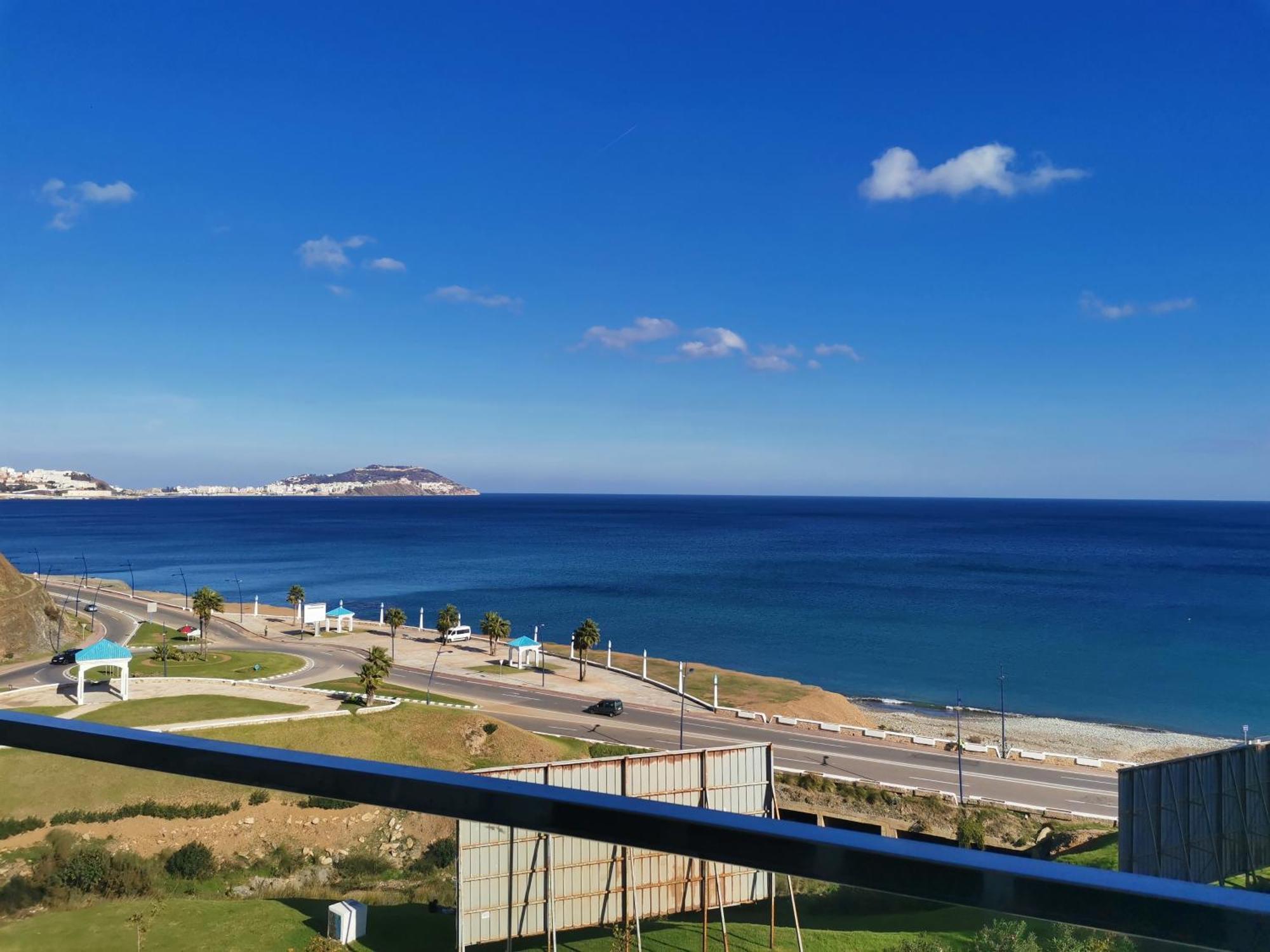 Appartf3 Vue Panoramique Sur Mer Residence Vista Del Mar فنيدك المظهر الخارجي الصورة