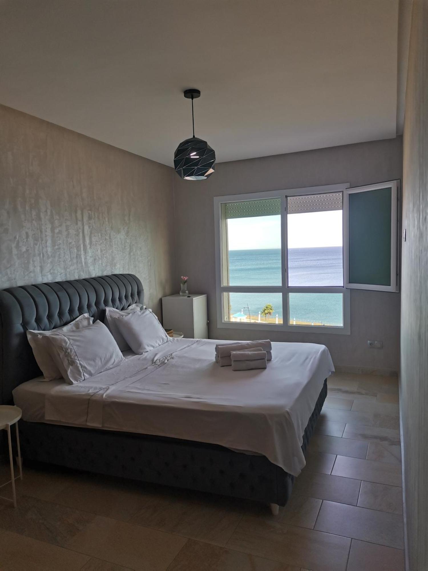 Appartf3 Vue Panoramique Sur Mer Residence Vista Del Mar فنيدك المظهر الخارجي الصورة