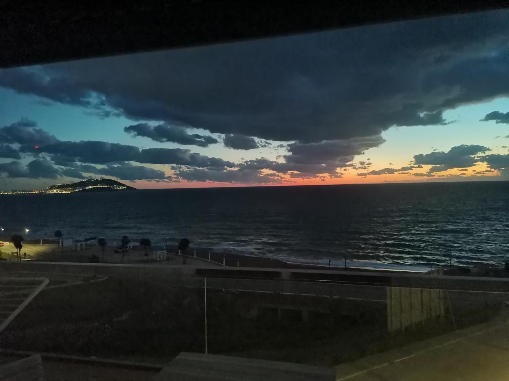 Appartf3 Vue Panoramique Sur Mer Residence Vista Del Mar فنيدك المظهر الخارجي الصورة